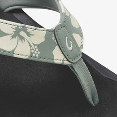 OluKai Women|New Arrivals | ‘Ohana - Silver Pine / Pua
