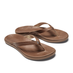 OluKai Women | Honu Women’s Leather Beach Sandals - Tan