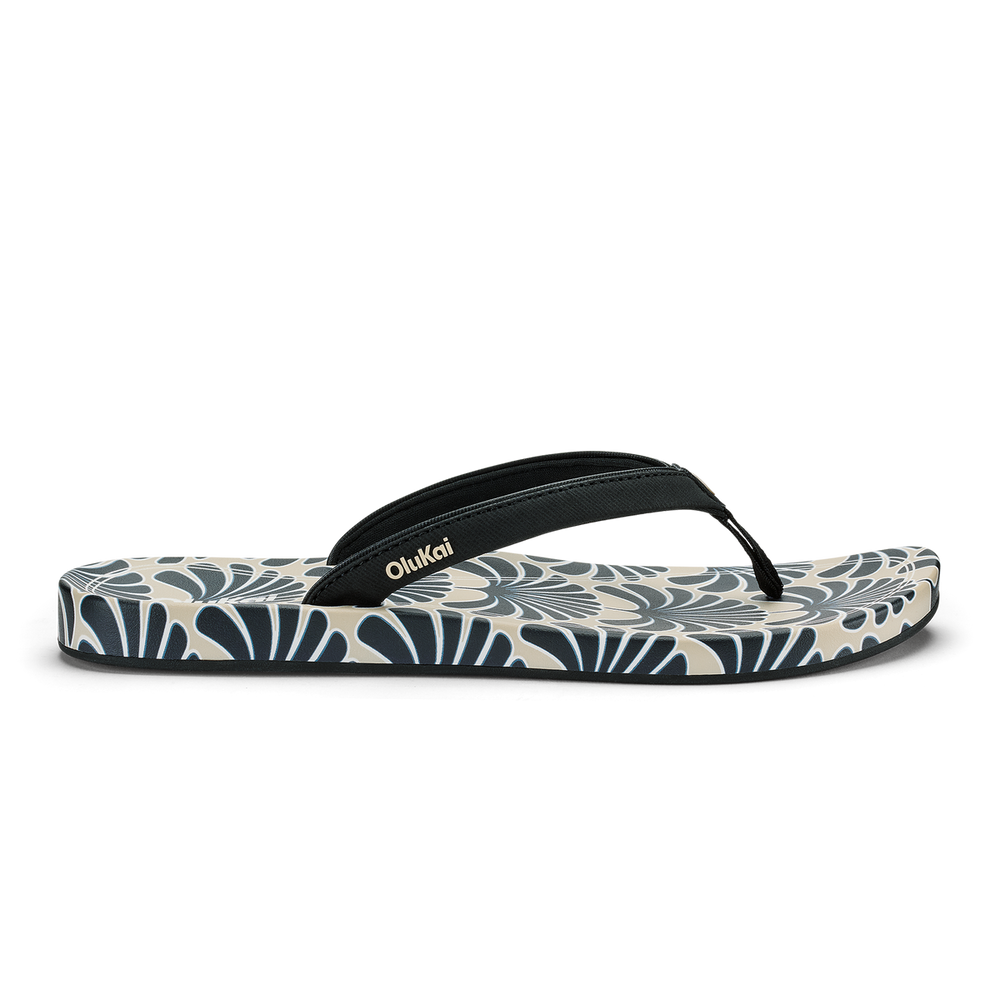 OluKai Women|New Arrivals | ‘Uiki - Black / Pa‘i