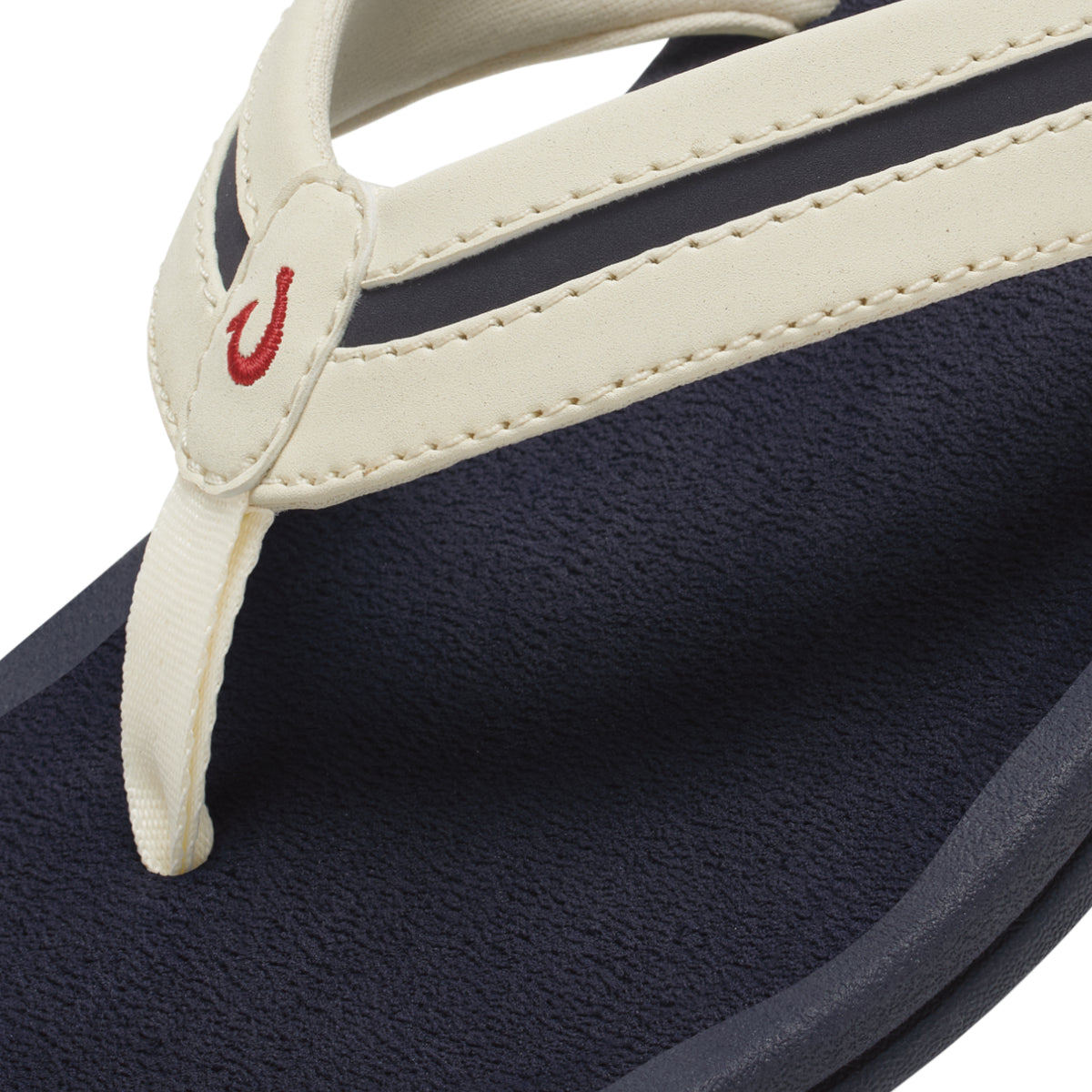 OluKai Women|New Arrivals | ʻOhana Palua - White Sand / Americana