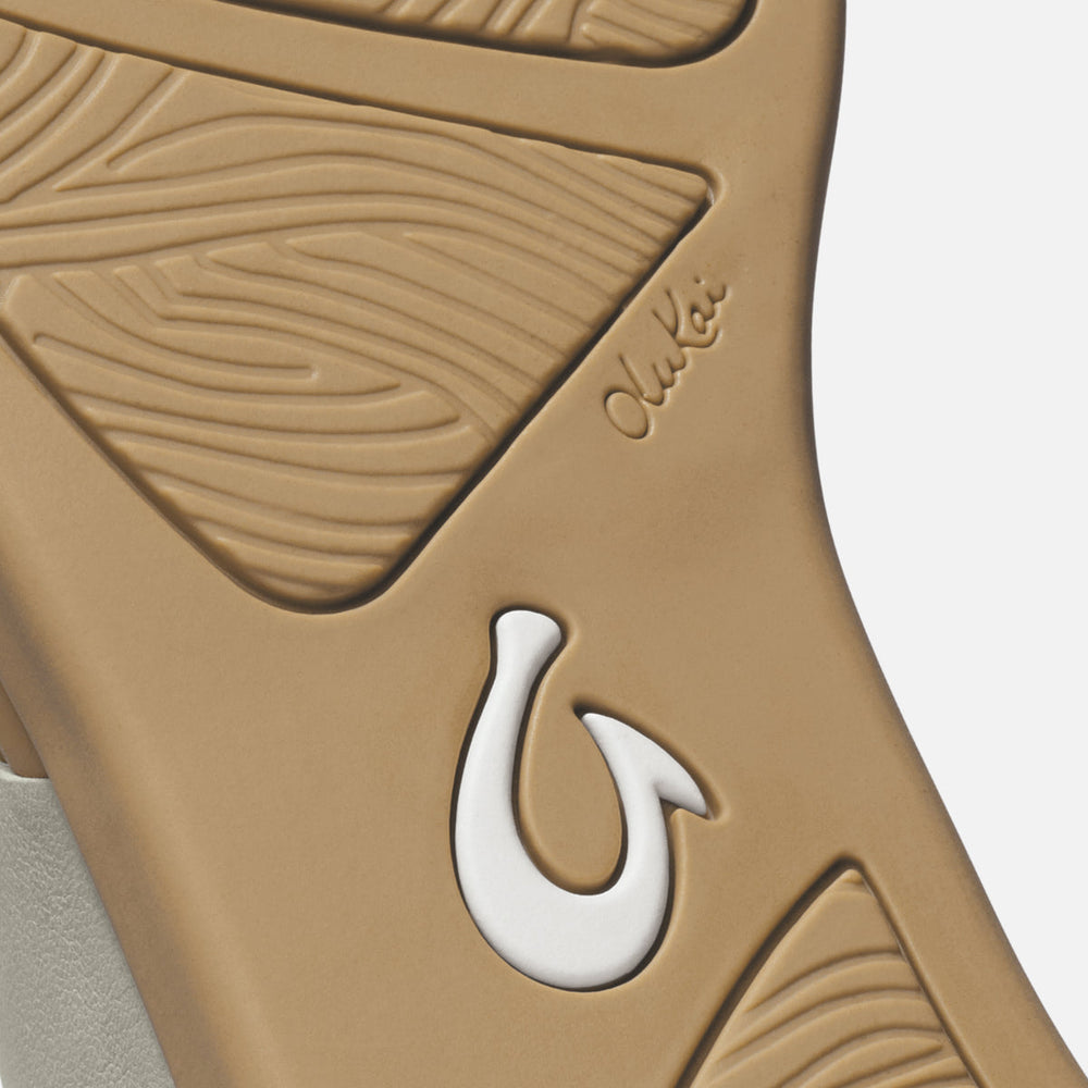 OluKai Women|New Arrivals | Hoʻopio Mele - Tapa / Warm Sand