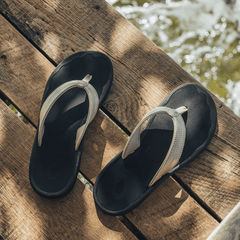 OluKai Women | OluKai ‘Ohana - Bubbly / Black | Women's Beach Sandals