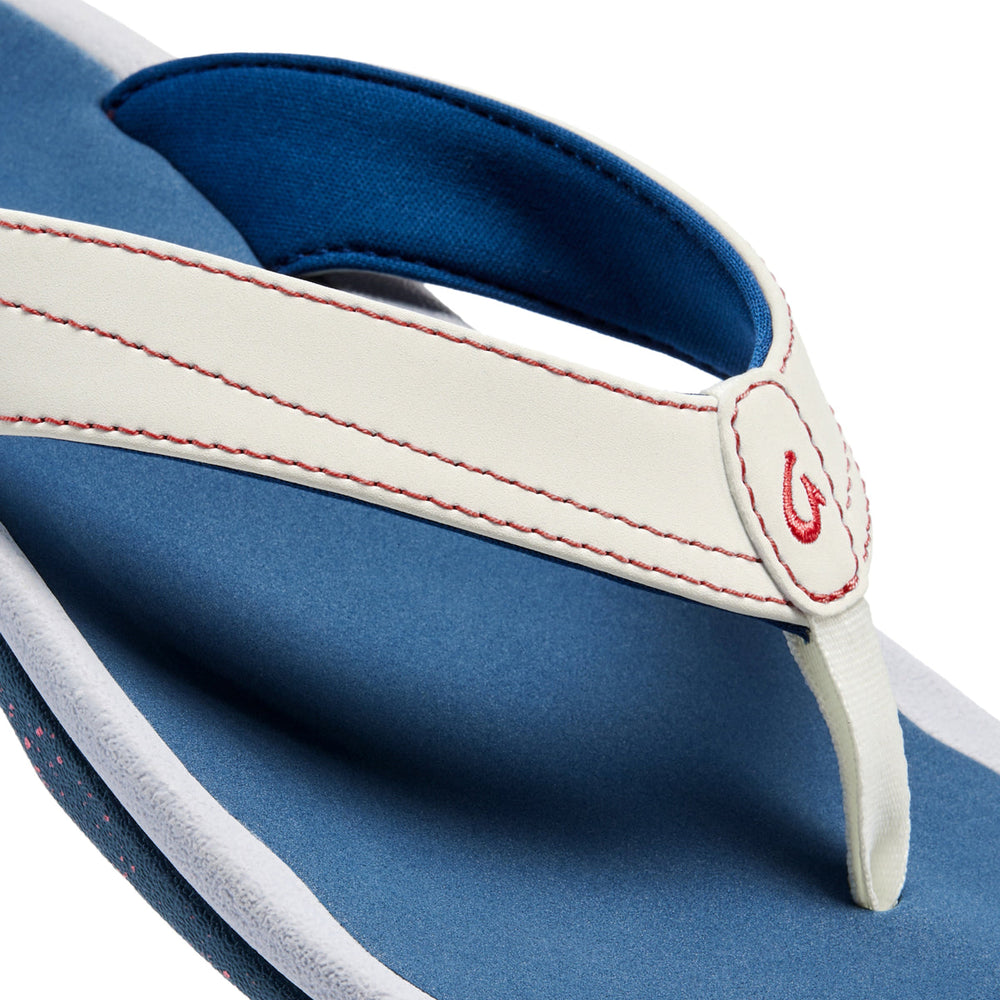 OluKai Women | ‘Ohana - Bright White / Ocean Blue