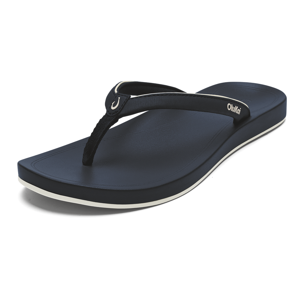 OluKai Women | ‘Uiki Women’s Everyday Beach Sandals - Mood Indigo