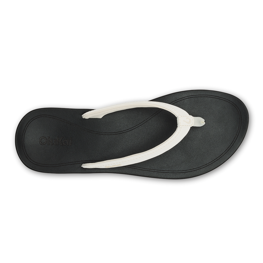 OluKai Women | ‘Uiki Women’s Everyday Beach Sandals - Bright White / Lava Rock