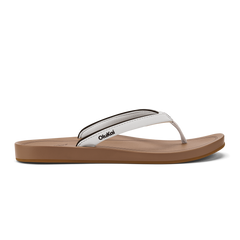 OluKai Women | ‘Uiki Women’s Everyday Beach Sandals - White Sand / Almond