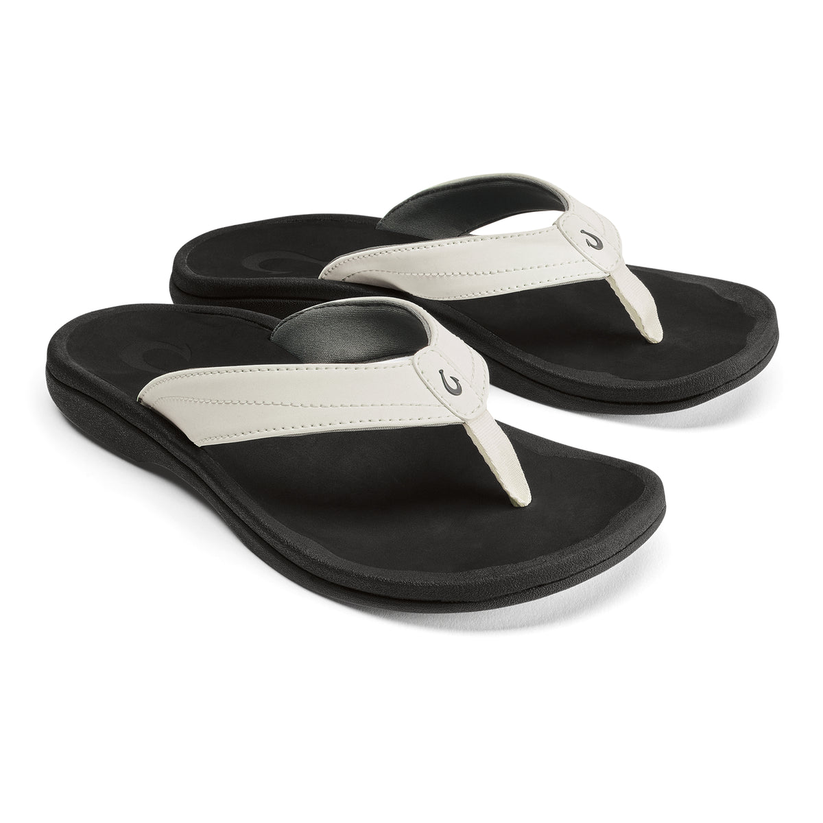 OluKai Women|New Arrivals | ‘Ohana - Bright White / Black