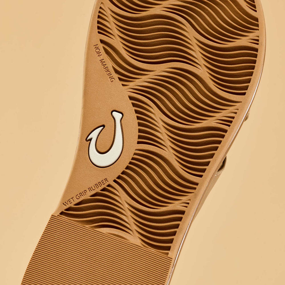 OluKai Women | La‘i Slide Women’s Slide Beach Sandals - Tan