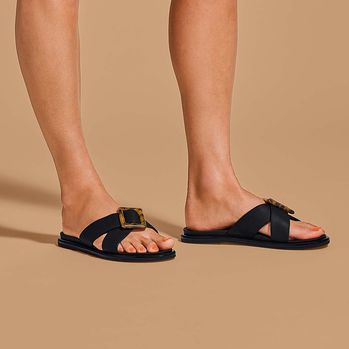 OluKai Women | La‘i Slide Women’s Slide Beach Sandals - Black