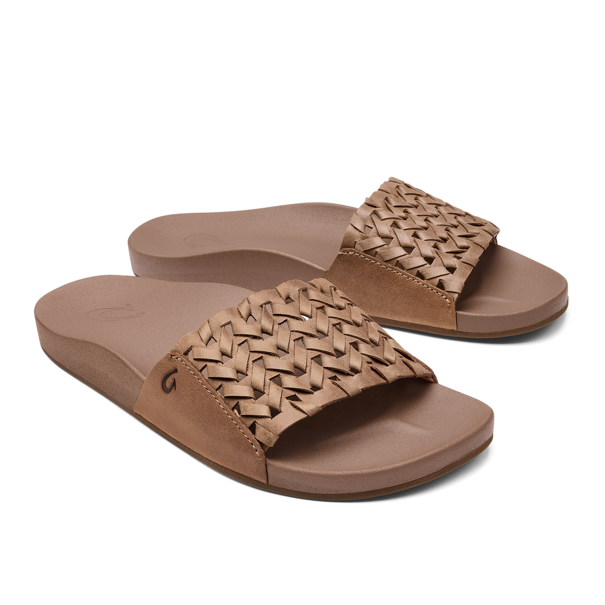 OluKai Women | Kāmola Women’s Leather Slide Sandals - Tan
