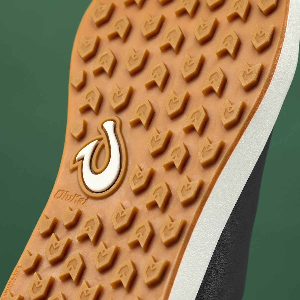 OluKai Women | Wailea Women’s Waterproof Leather Golf Shoes - Stone