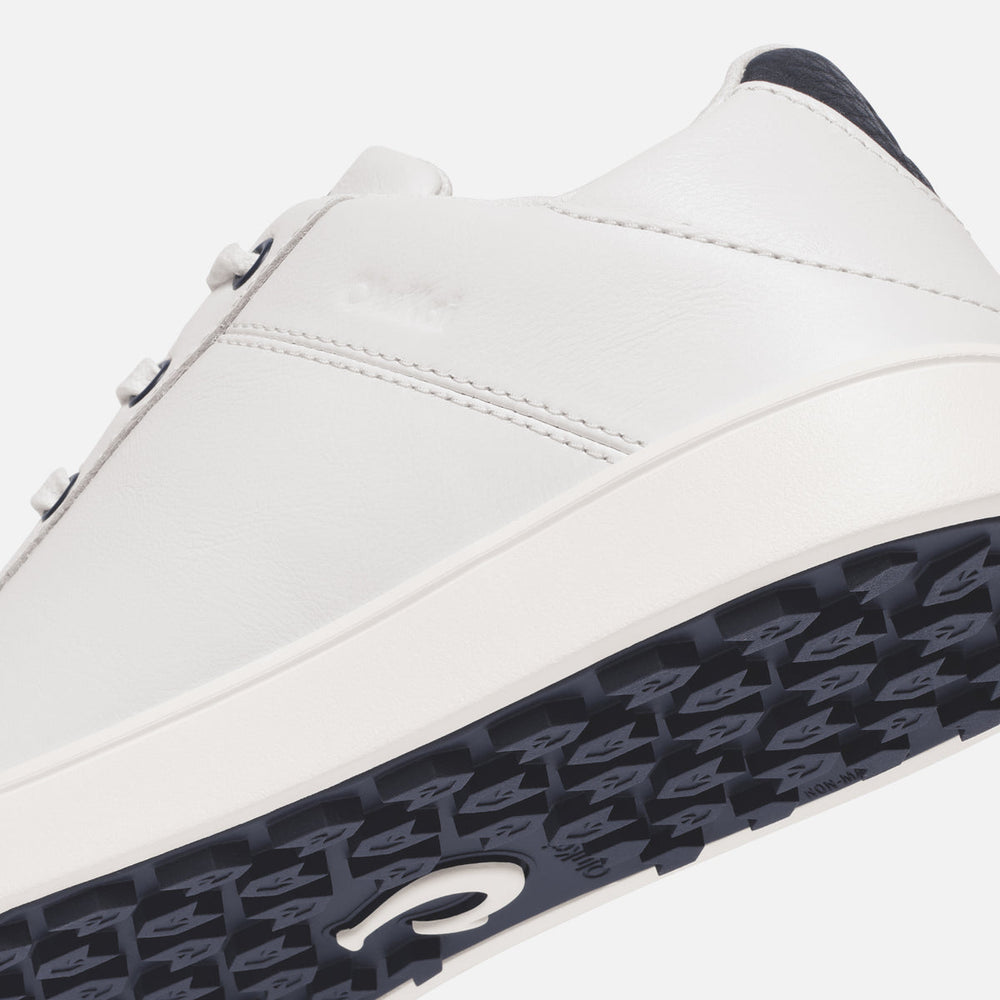 OluKai Women|New Arrivals | Puakea - Bright White / Trench Blue